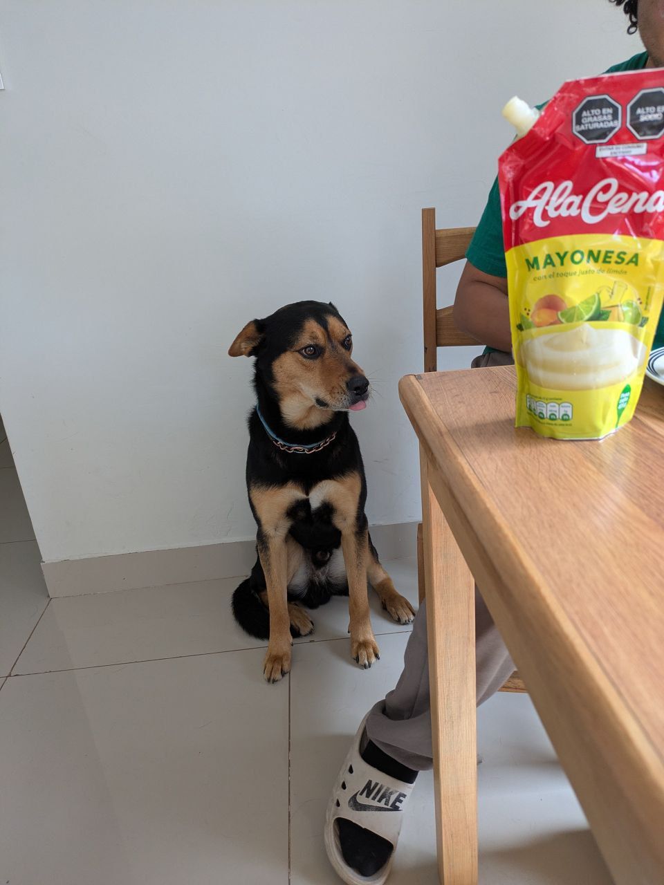 Хороший мальчик ждал когда же с ним поделяться красотой